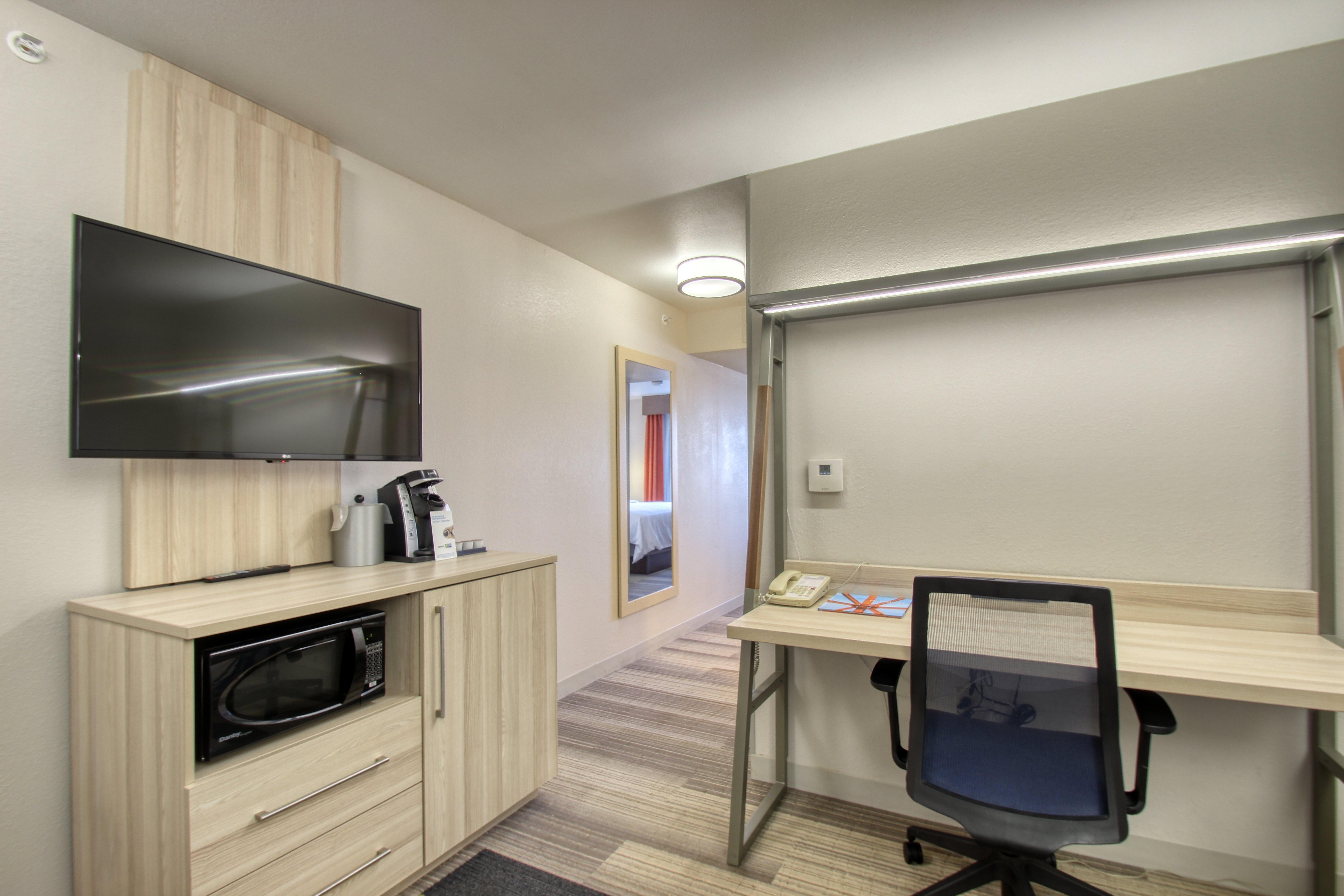 Holiday Inn Express Hotel & Suites Milwaukee Airport By Ihg Eksteriør billede
