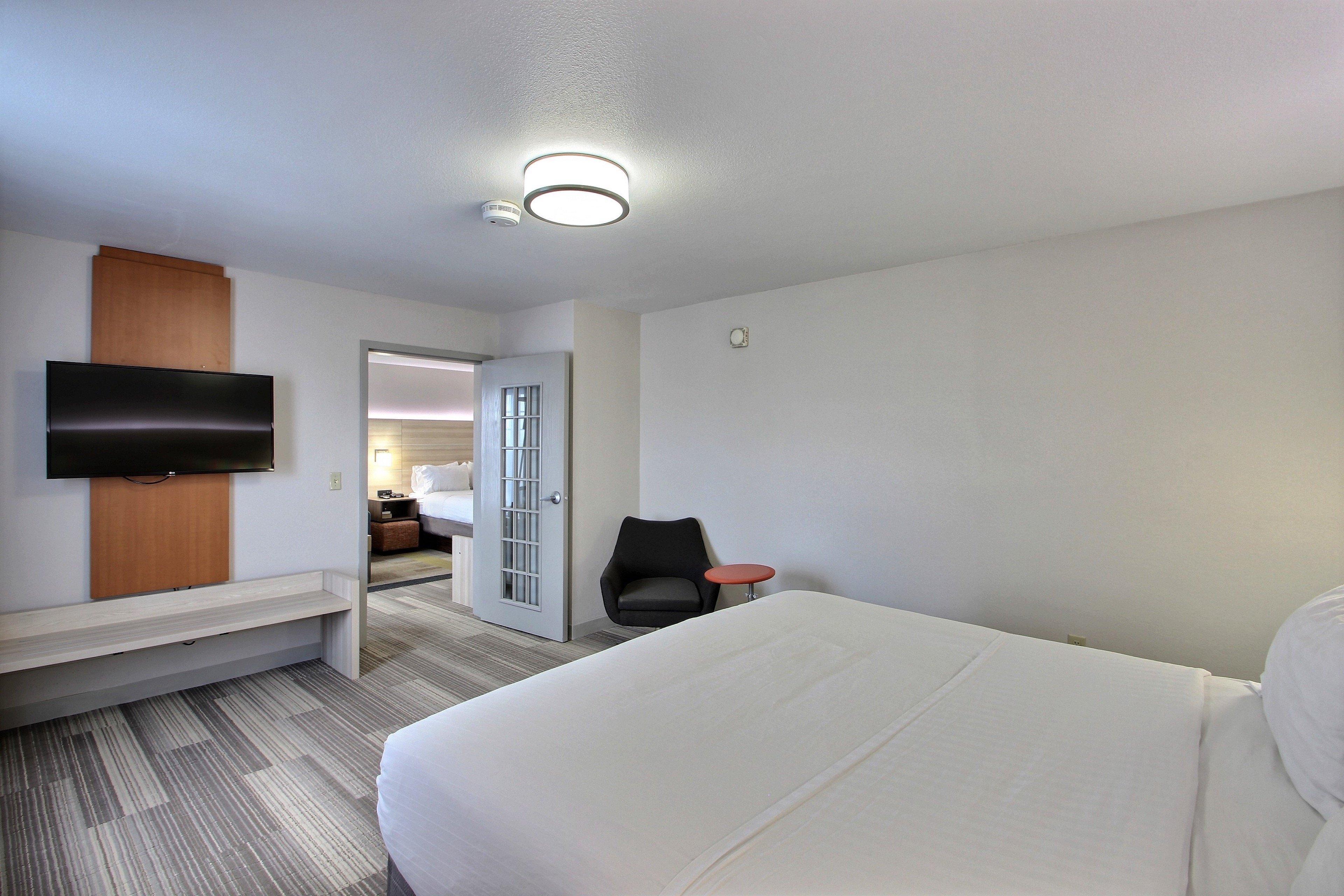 Holiday Inn Express Hotel & Suites Milwaukee Airport By Ihg Eksteriør billede